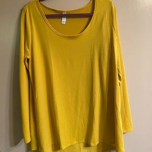 LulaRoe Lynnae long sleeve shirt